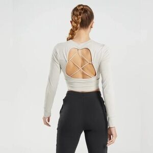 Gymshark Pause Open Back Long Sleeve Crop Top – XS